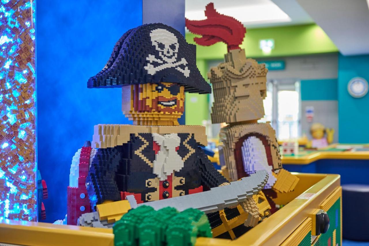 Legoland Windsor Resort 外观 照片