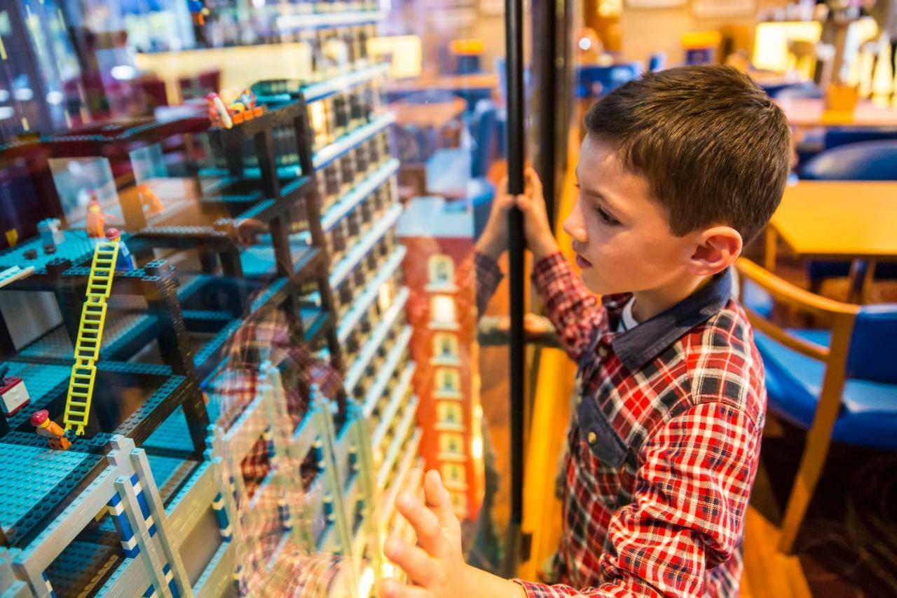 Legoland Windsor Resort 外观 照片