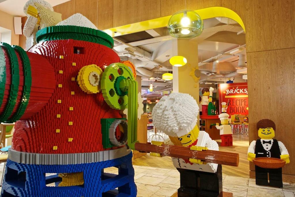 Legoland Windsor Resort 外观 照片